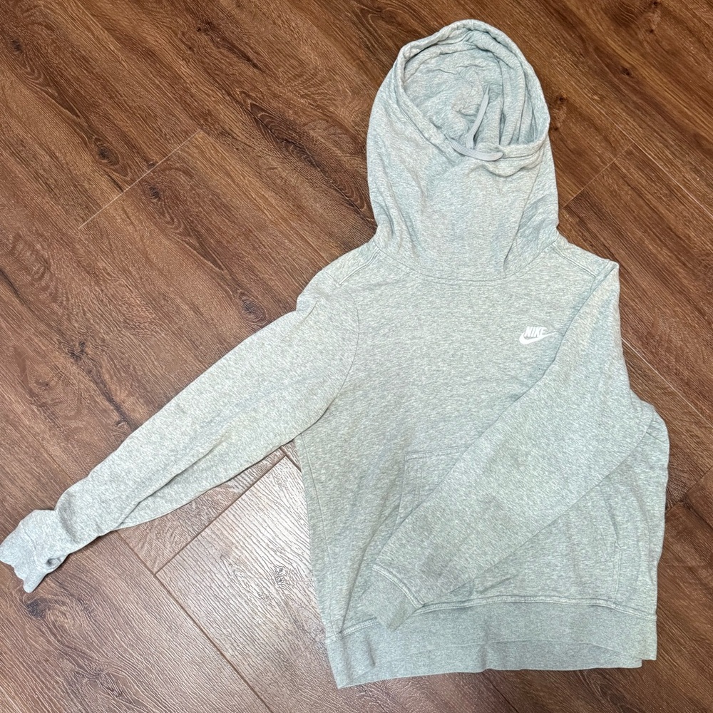 Nike Gray Pullover Hoodie Sweater